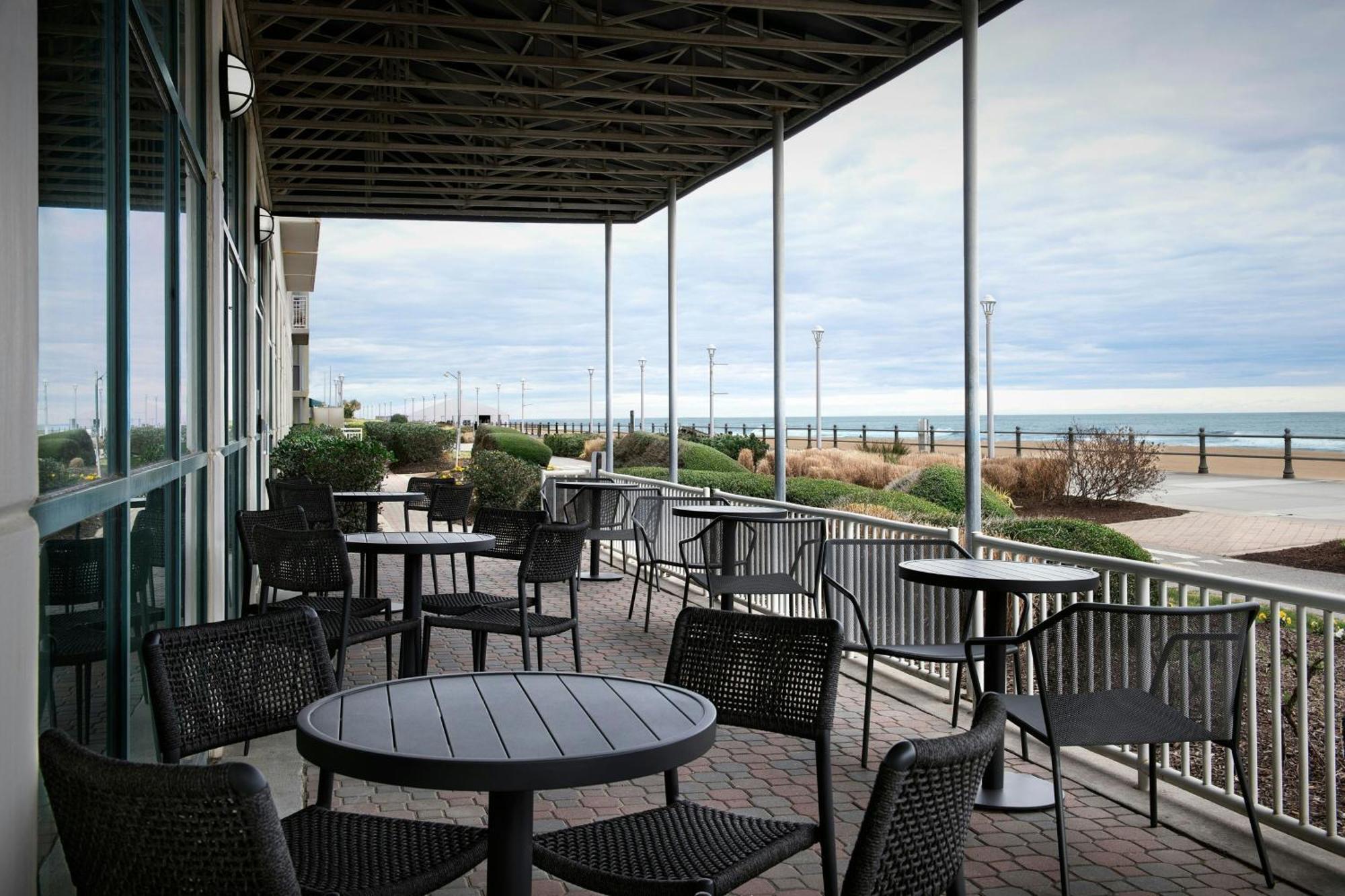 Courtyard Virginia Oceanfront/south 3* Virginia Beach
