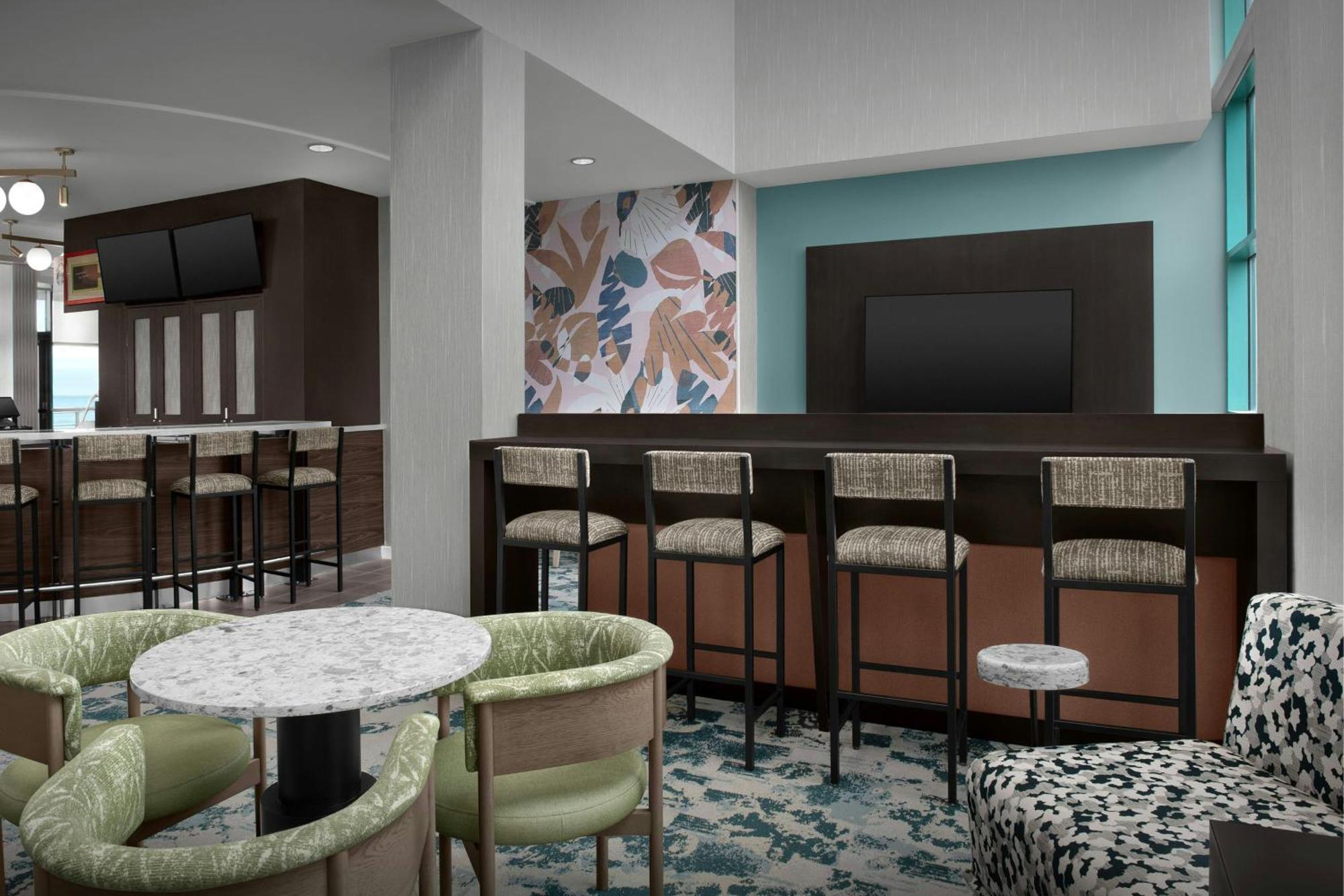 Hotel Courtyard Virginia Oceanfront/south 3*