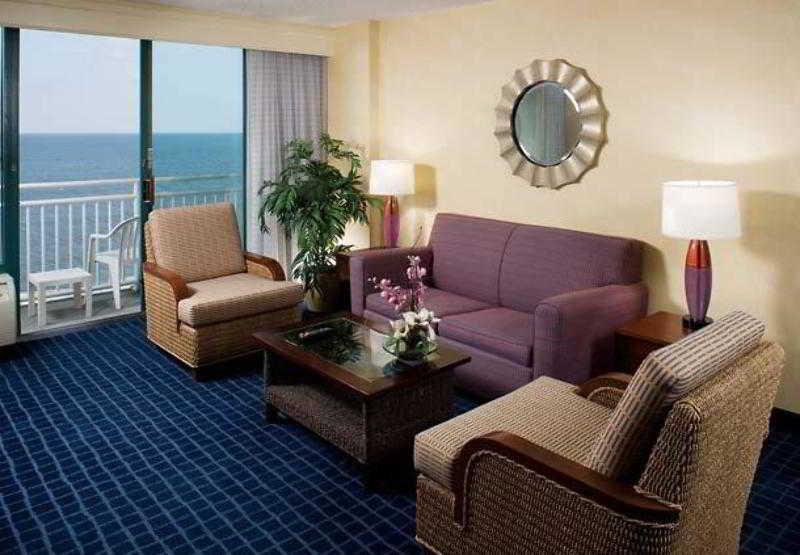 Courtyard Oceanfront/south